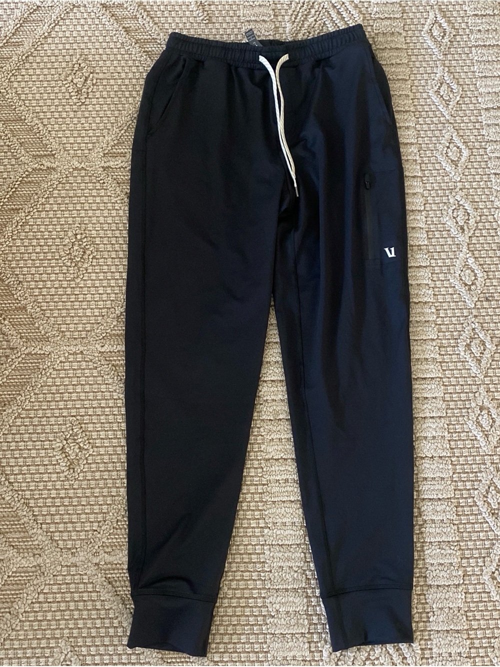 Vuori Men's Black Ponto Performance Joggers Size Small